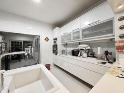 Pasir Ris Beach Park (D18), Terrace #610859251